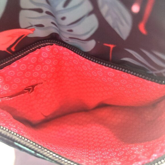 EUC Lug Ranger and Matching Tram Wallet in Awesome Flamingo Black - Picture 5 of 8